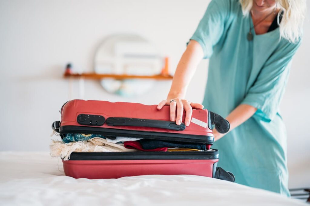 fermer une valise